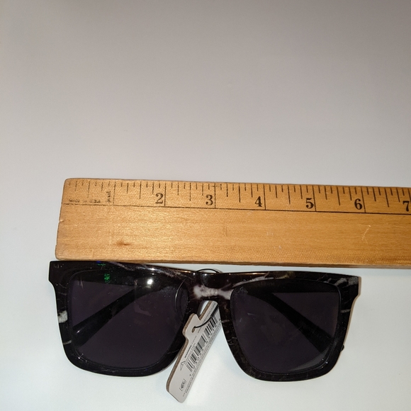 Nwt George black fashion sunglasses - Picture 7 of 10